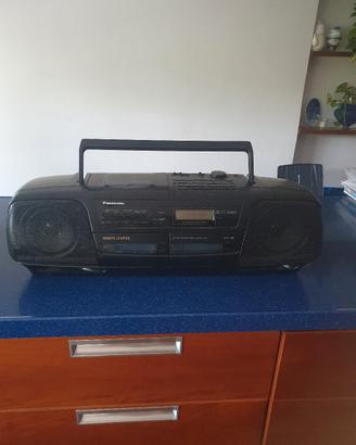 Panasonic stereo compatto modello DT5