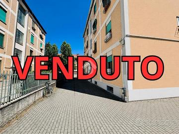 2 LOCALI A RHO