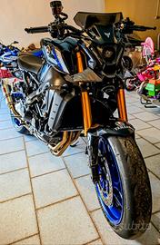 Yamaha Mt 09 sp  super accessiorata