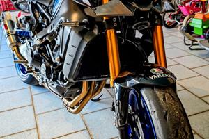 Yamaha Mt 09 sp  super accessiorata