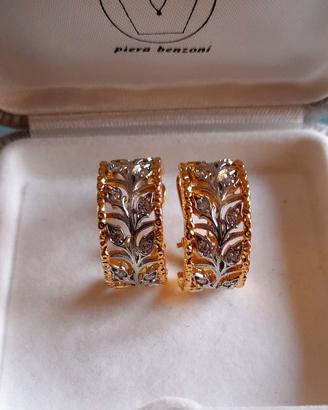 Orecchini a boccola traforati foglie zirconi oro