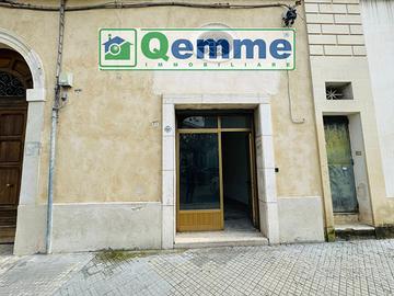 LOCALE COMMERCIALE NEL CUORE DI SAN CESARIO DI LEC