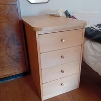 Cassettiera in legno chiaro con 4 cassetti - Stile