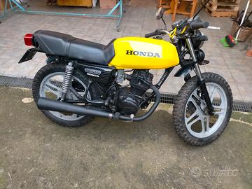 Honda 125 Cb cafè race