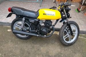 Honda 125 Cb cafè race