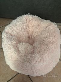 Cuccia morbida rosa per animali domestici