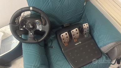 Volante e pedaliera trust g920