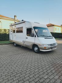 Ford transit 2.5 tdi con clima porta moto 