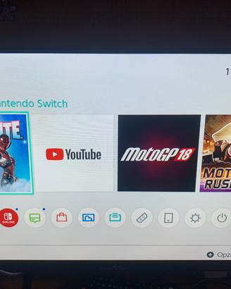 NINTNENDO SWITCH