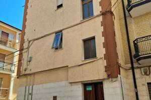 Quadrilocale in buone condizioni con mansarda