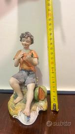Statietta in porcellana CAPODIMONTE