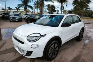 Fiat 600 Hybrid 110 CV DCT MHEV Serie Speciale Ico