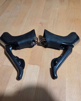 coppia leve Shimano  ST-R785