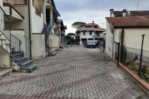 Immobile in asta di 100 m² con 3 locali e box auto