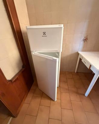 Frigorifero elettrolux