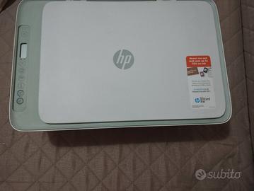 Stampante HP Deskjet 2722
