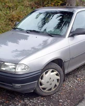Ricambi Opel Astra '' F '' (prima serie)