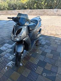 Aprilia sportcity 125