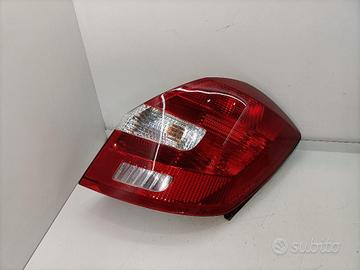 STOP FANALE POSTERIORE DESTRO SKODA Fabia Berlina