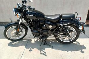 moto Benelli 400 imperiale colore nero imm apr 202