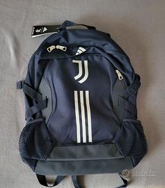 ZAINO JUVENTUS CON KIT GADGET