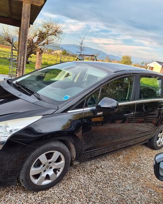 Peugeot 5008 1.6 7 posti