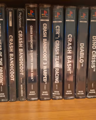 Crash Bandicoot PS1 Set 5 giochi modellismo 
