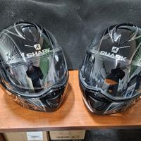 2 CASCHI SHARK  TG L  TG M