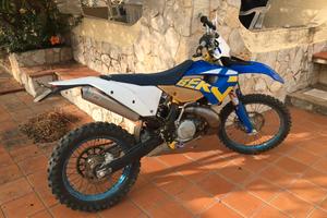 HUSABERG T2 250 2012 ENDURO 2 TEMPI TARGATA