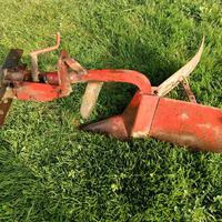 ARATRO MONOVOMERE PER MOTOCOLTIVATORE 