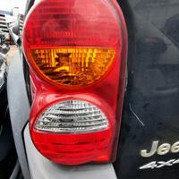 JEEP CHEROKEE SPORT 2010 - STOP POSTERIORE SINISTR