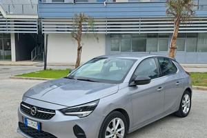 OPEL CORSA ADATTA PER NEOPATENTATI.
