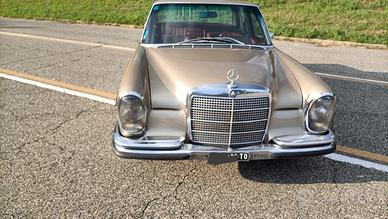 Mercedes Benz 280 SE