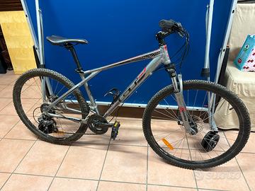 BICI UOMO GT aggressor