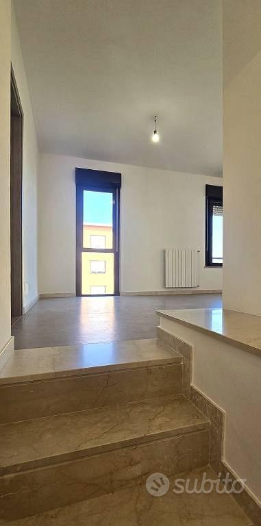 Appartamento di 121 m² con 5 locali e box auto a R - Vista 5