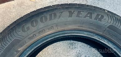 Gomme GoodYear 205/60/16 92V