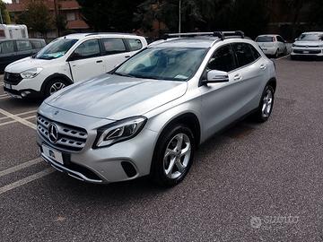 Mercedes GLA 200 d Premium auto