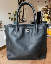 Chanel Executive bag 