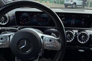 mercedes classe a180d amg premium