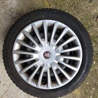 SET 4 Cerchi in Acciaio R16 + Pneumatici Invernali