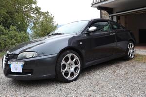 Alfa Romeo GT