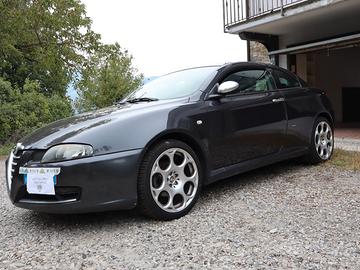 Alfa Romeo GT
