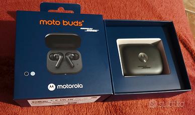 Motorola moto buds + Sound by Bose 