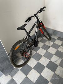 Bici BTWIN Rickrider 700