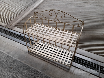 Mobiletto in ferro battuto