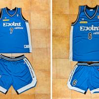 2 Divise basket vintage (canotte e pantaloncini)