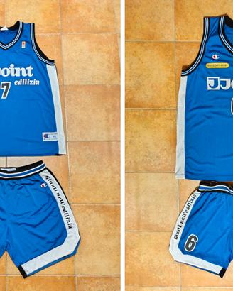 2 Divise basket vintage (canotte e pantaloncini)