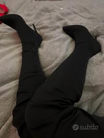 tacchi neri a coscia nuovi 