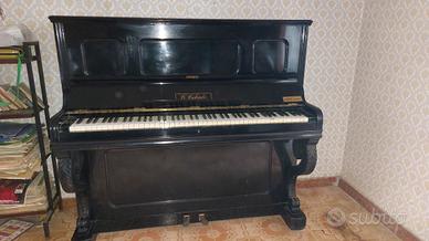 pianoforte a muro nero marca c. colombo