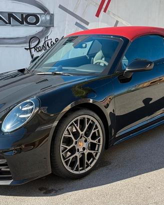 PORSCHE 911 CARRERA CABRIO 2025